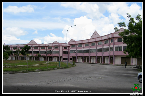 Old Aimst Amanjaya